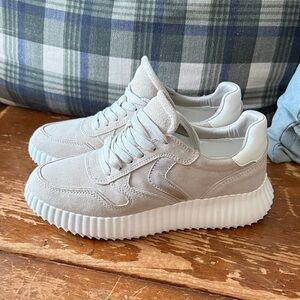 Steve Madden Women's Shereen Sneaker Light Gray 7.5